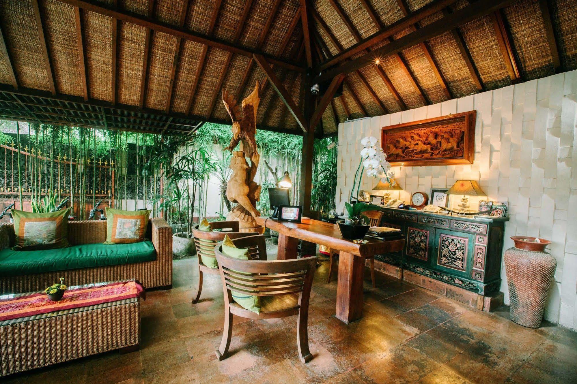 Junjungan Ubud Hotel And Spa Esterno foto